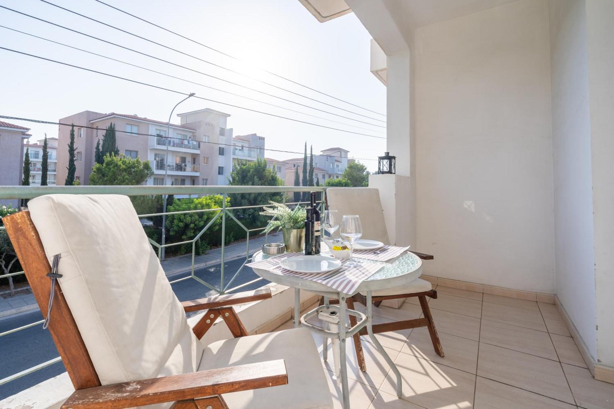 Limnos Gardens Daire Pafos Dış mekan fotoğraf